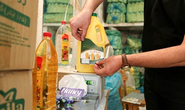 روغن در اهواز، گروگان خرید اجباری پوشک و کیسه زباله! روغن در اهواز، گروگان خرید اجباری پوشک و کیسه زباله!