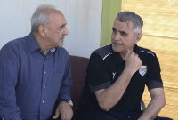 گرشاسبی: ستاره‌های فولاد فروشی نیستند